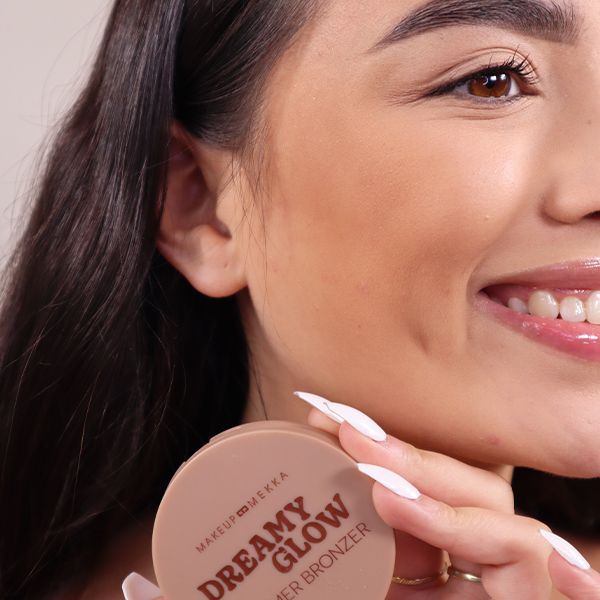 Dreamy Glow Shimmer Bronzer MakeupMekka